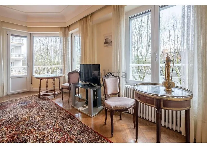 Spacious Independent Bright And With Views * サン・セバスティアン