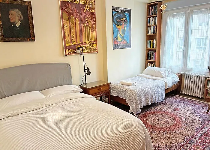 Spacious Independent Bright And With Views Σαν Σεμπαστιάν